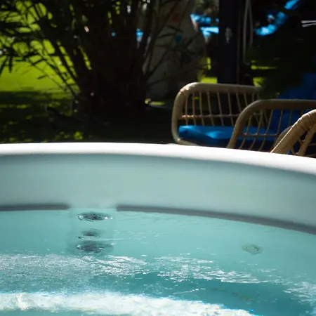 Bed & Breakfast La Herbert - Piscine Chauffee, Et Velos Gratuits 3*