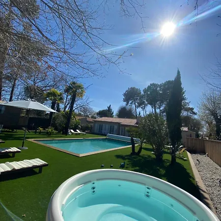 Bed & Breakfast La Herbert - Piscine Chauffee, Et Velos Gratuits
