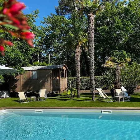 La Herbert - Piscine Chauffee, Et Velos Gratuits Nocleg ze śniadaniem 3*