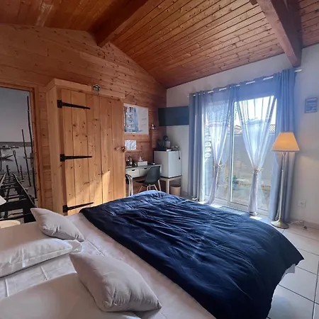 La Herbert A Bed & Breakfast 3*