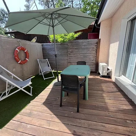 La Herbert - Piscine Chauffee, Et Velos Gratuits Bed & Breakfast