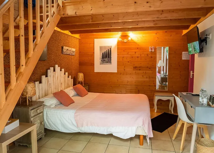 La Herbert A Bed & Breakfast