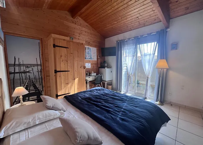 La Herbert A Bed & Breakfast 3*