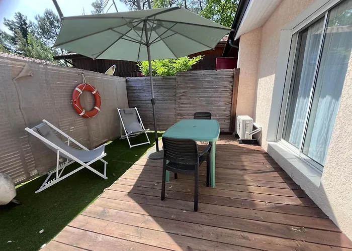 La Herbert A Bed & Breakfast